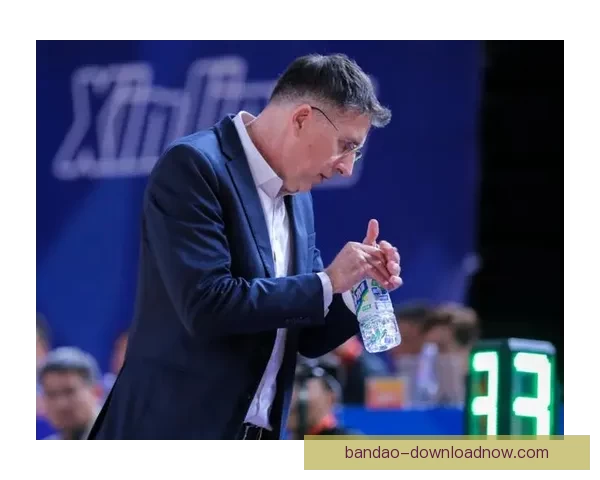 输给山西赛后发布会格兰坦言伤病困扰一号位无奈李炎哲寄语专注做好自己力争反弹